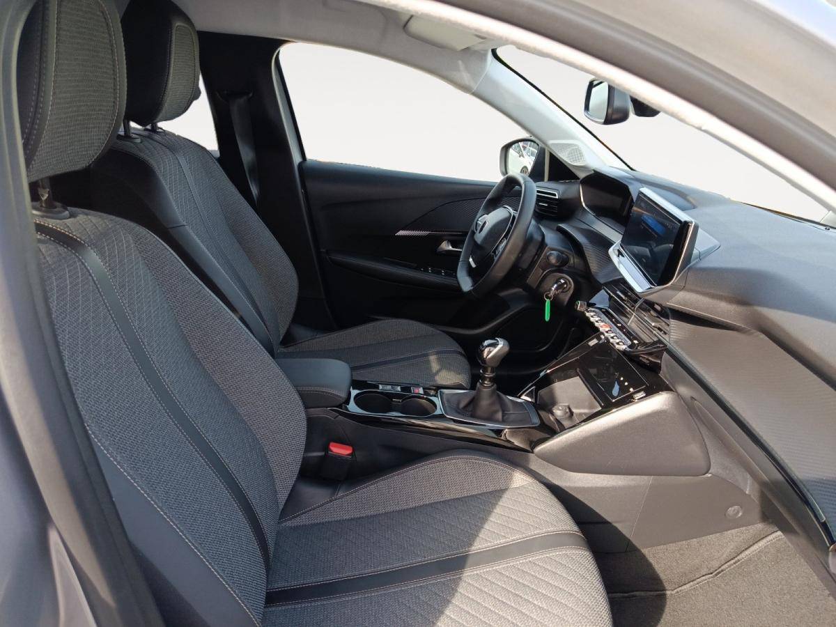 peugeot-208-2025-gasolina-1199cc
