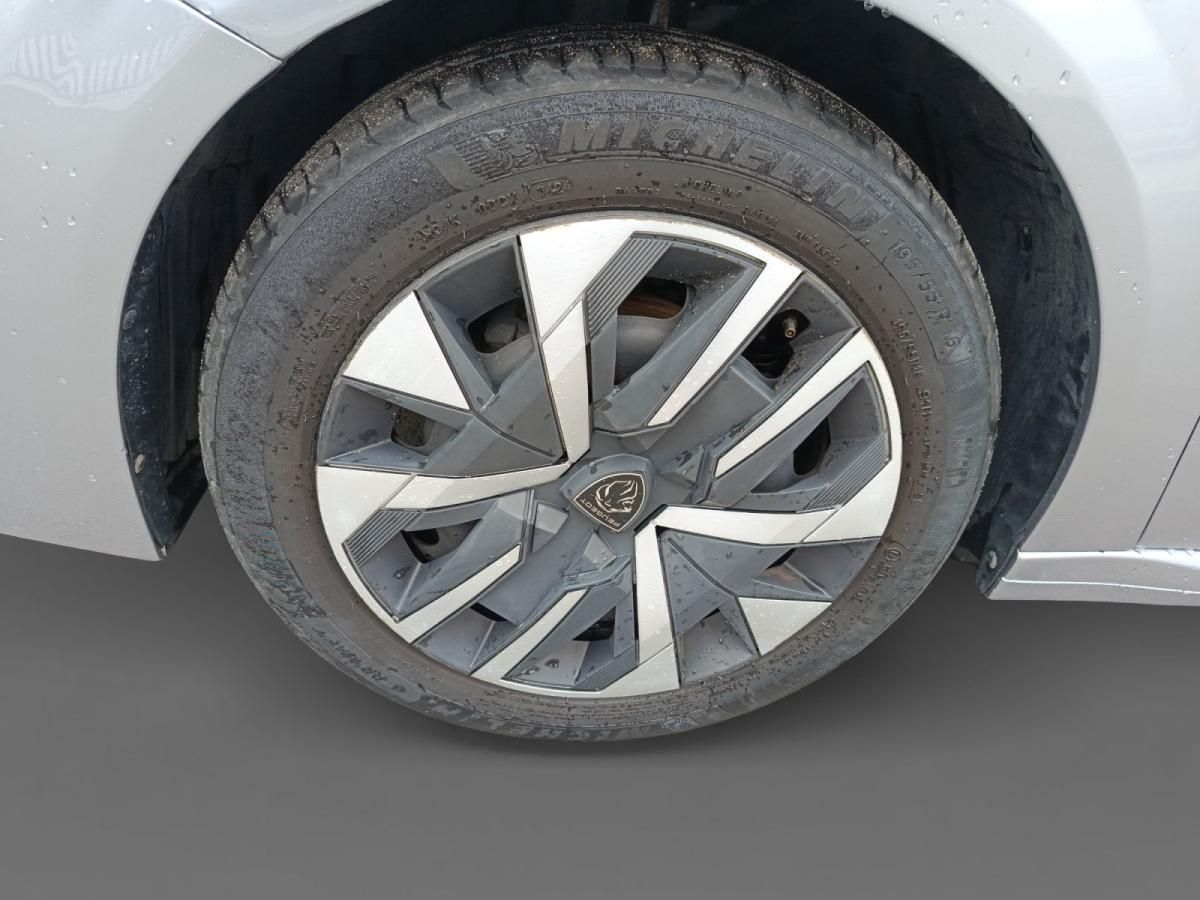 peugeot-208-2024-gasolina-1199cc