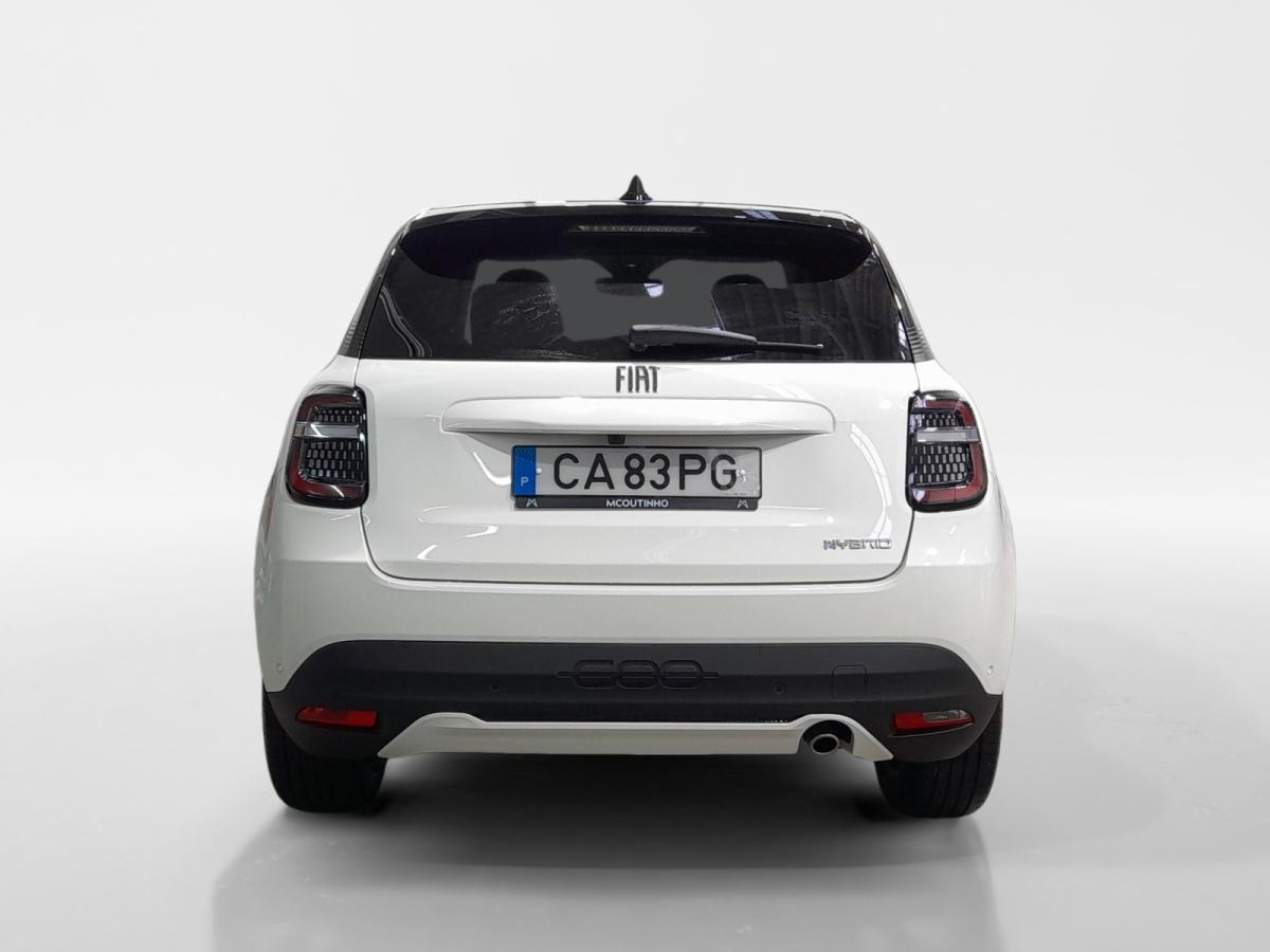 fiat-600-2025-hibrido-a-gasolina-1199cc