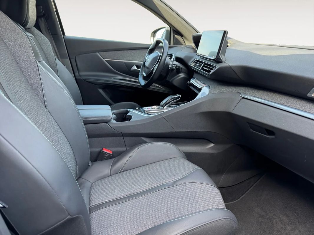 peugeot-3008-2023-diesel-1499cc
