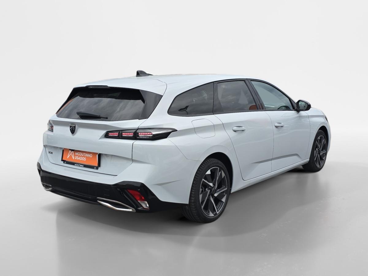 peugeot-308-sw-2024-gasolina-1199cc