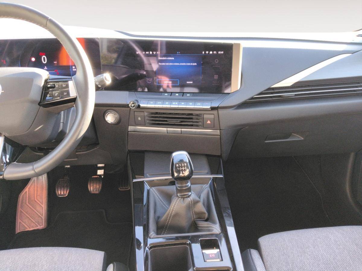 opel-astra-2023-gasolina-1199cc
