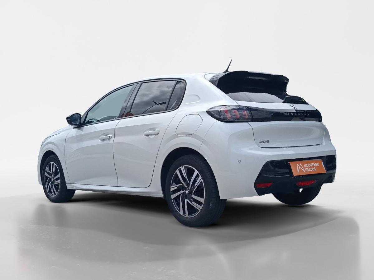 peugeot-208-2022-gasolina-1199cc