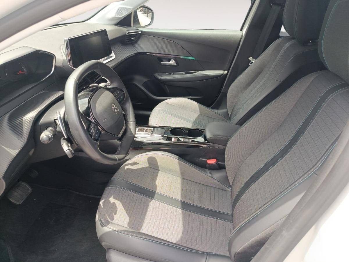 peugeot-208-2022-gasolina-1199cc