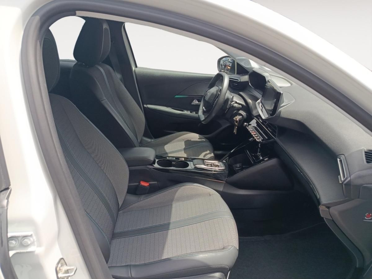 peugeot-208-2022-gasolina-1199cc