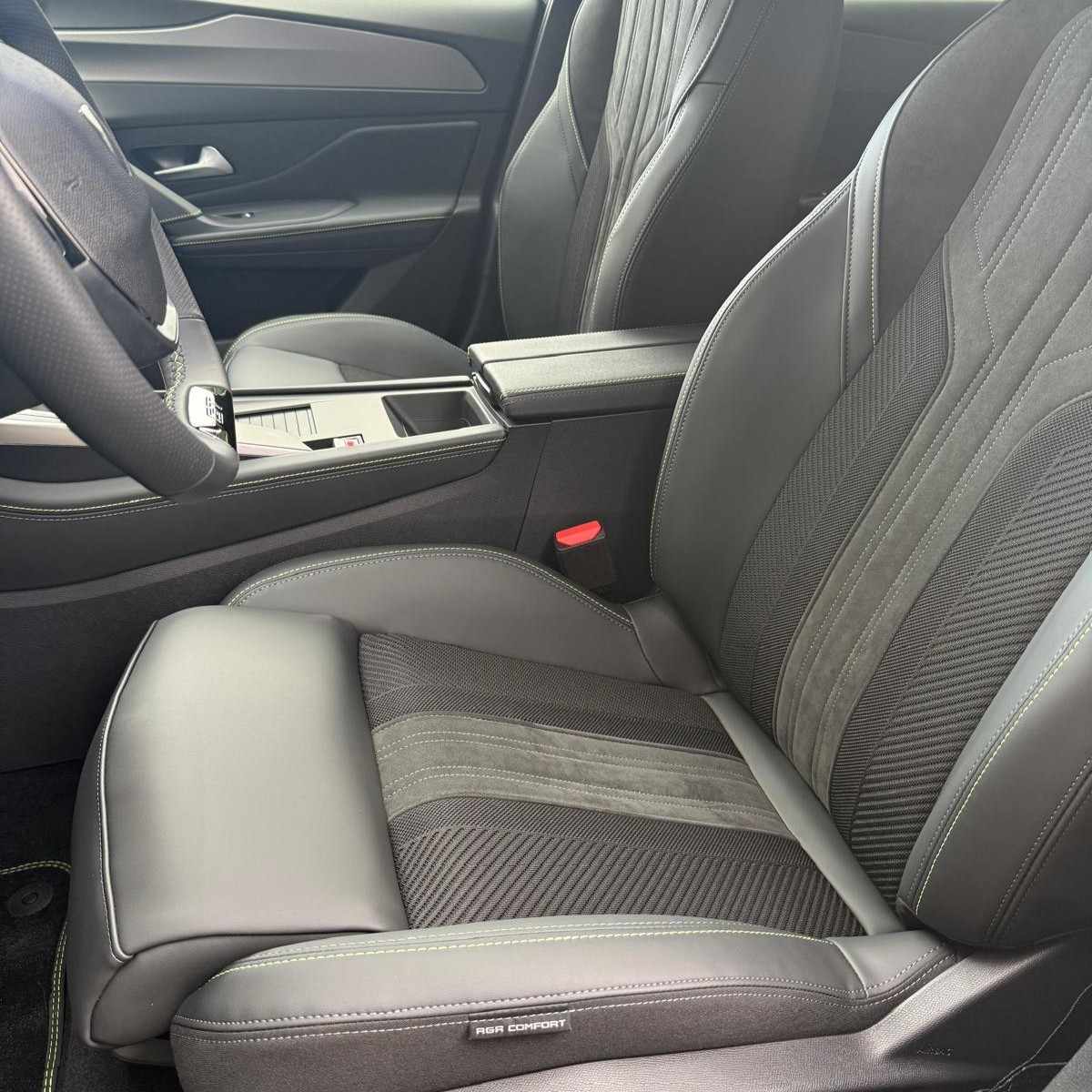 peugeot-e-308-2026-eletrico-0cc