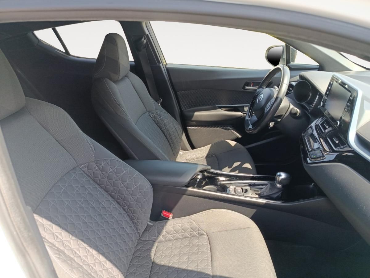 toyota-c-hr-2020-hibrido-a-gasolina-1798cc