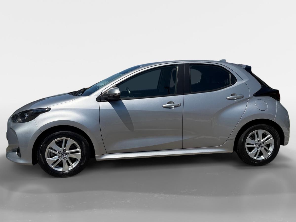 mazda-2-2023-hibrido-a-gasolina-1490cc