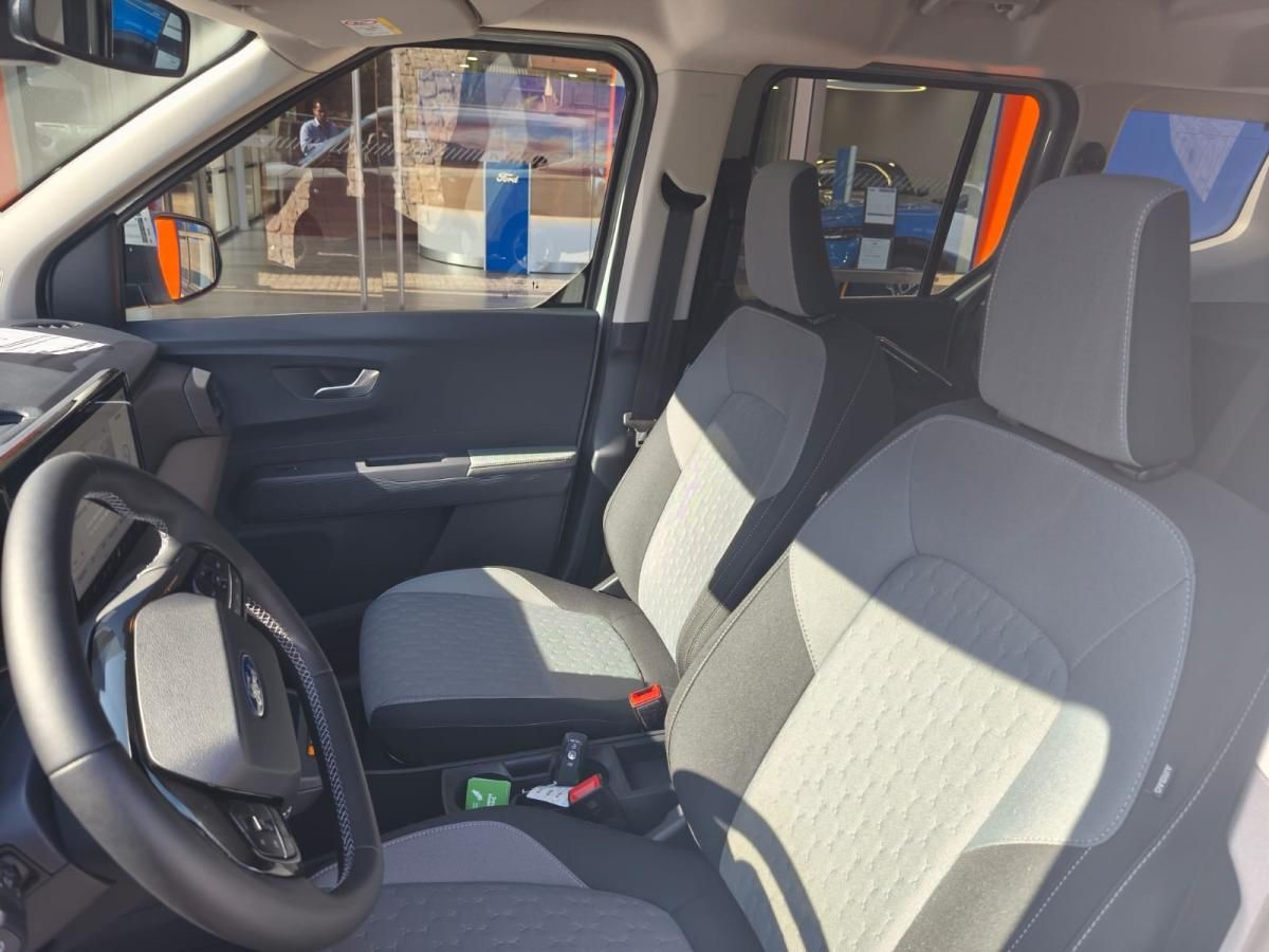 ford-tourneo-courier-2026-eletrico-500cc