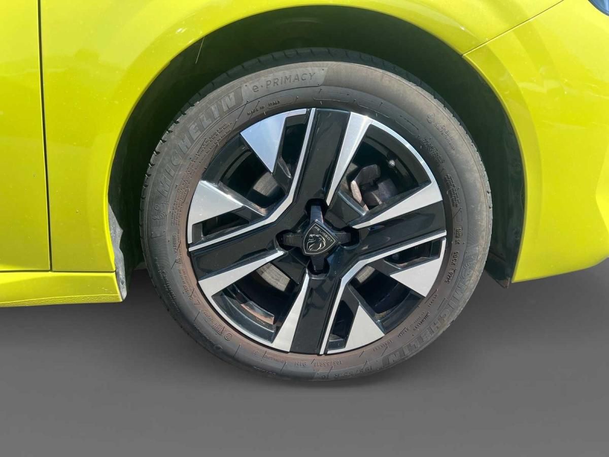 peugeot-208-2025-gasolina-1199cc
