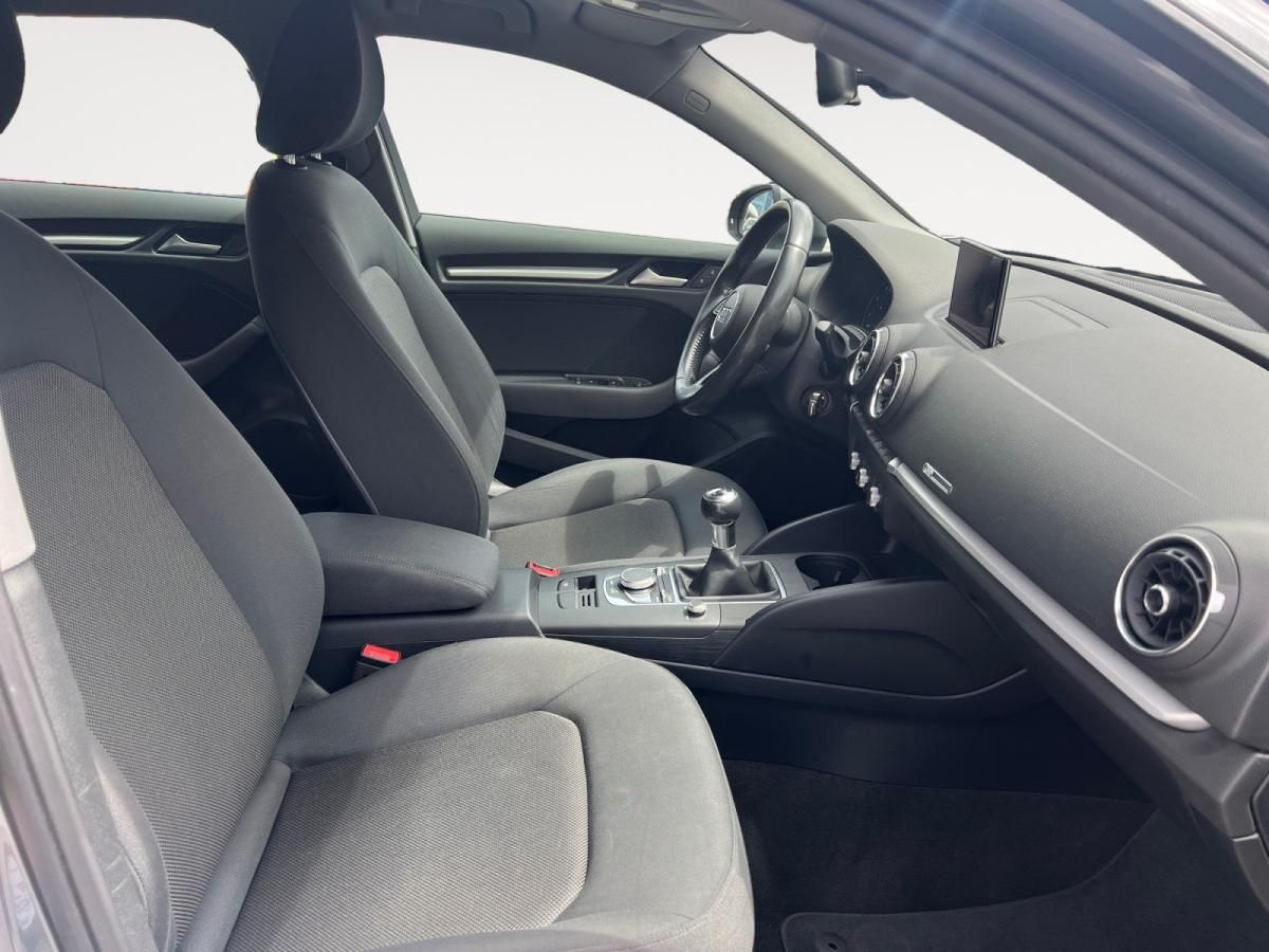 audi-a3-sportback-2019-diesel-1598cc