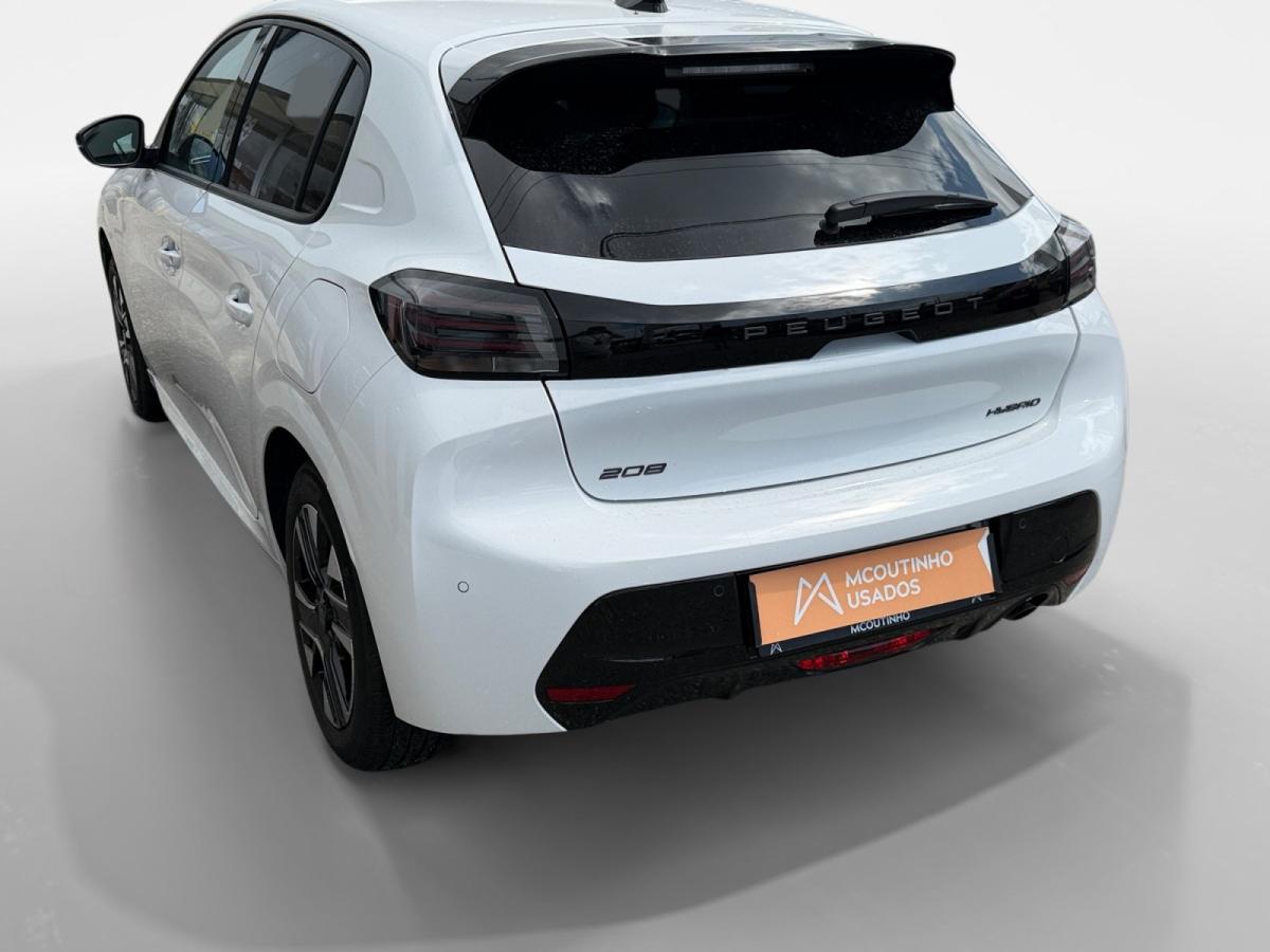 peugeot-208-2025-hibrido-a-gasolina-1199cc
