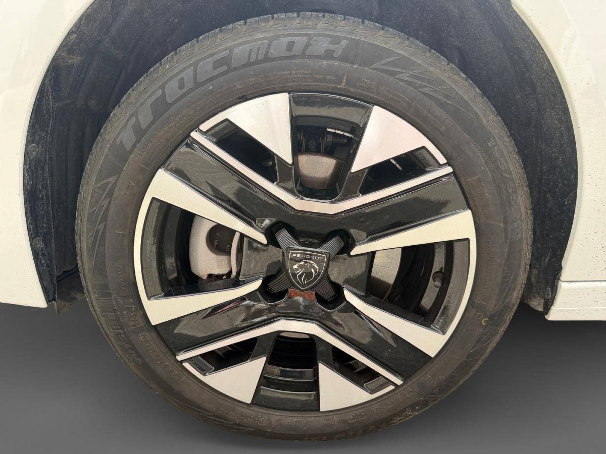 peugeot-208-2025-hibrido-a-gasolina-1199cc