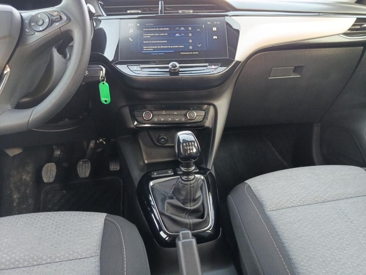 opel-corsa-2025-gasolina-1199cc