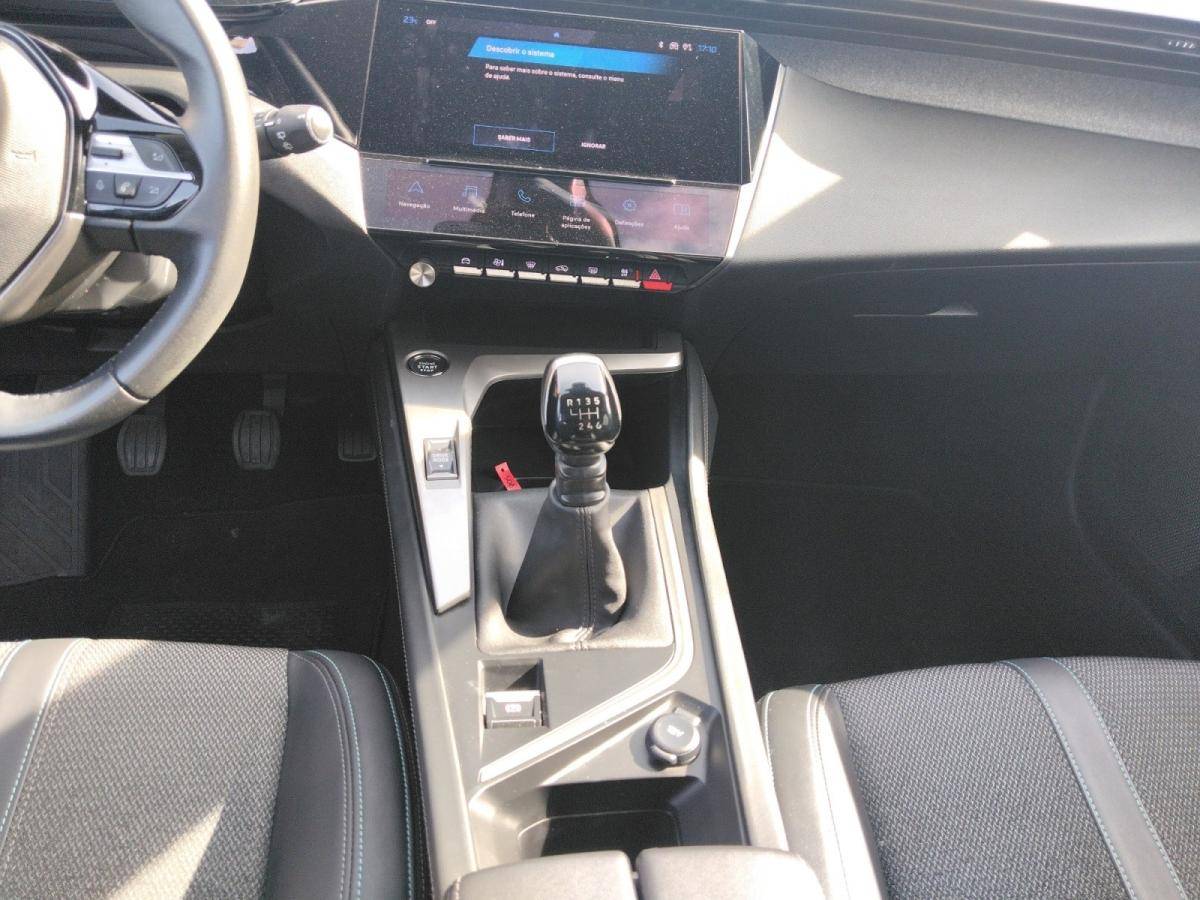 peugeot-308-2024-gasolina-1199cc