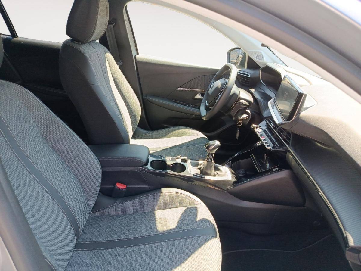 peugeot-208-2025-gasolina-1199cc