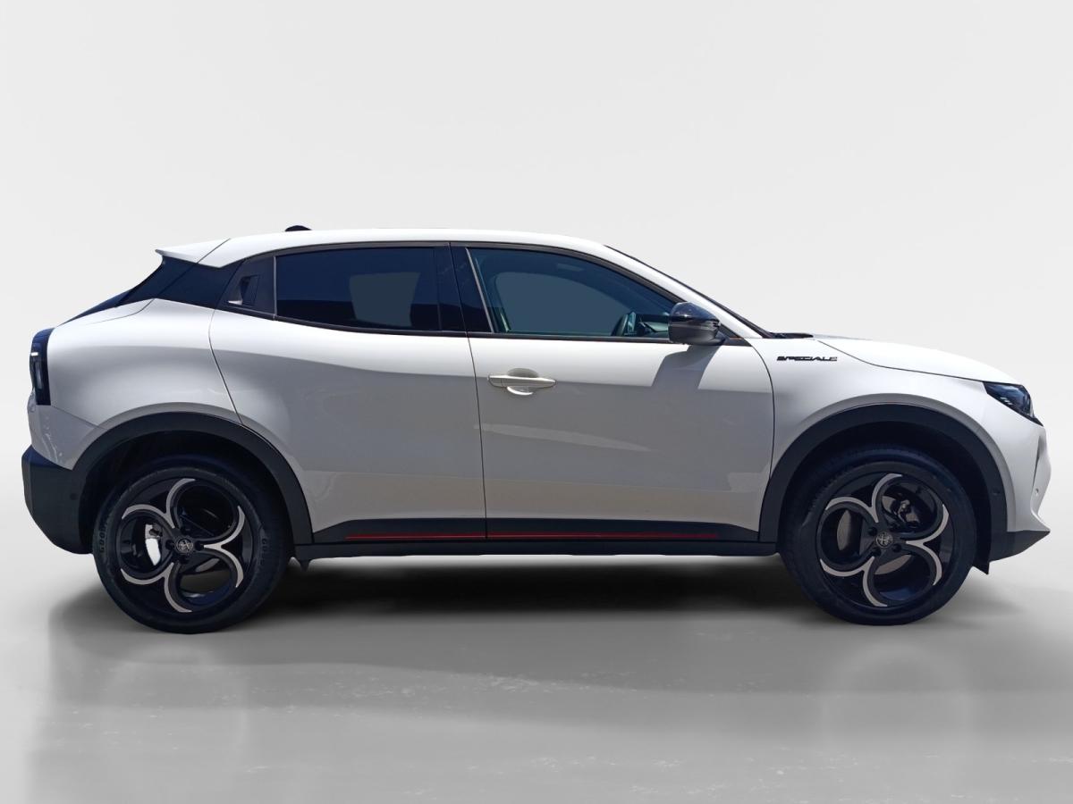 alfa-romeo-junior-2025-hibrido-a-gasolina-1199cc