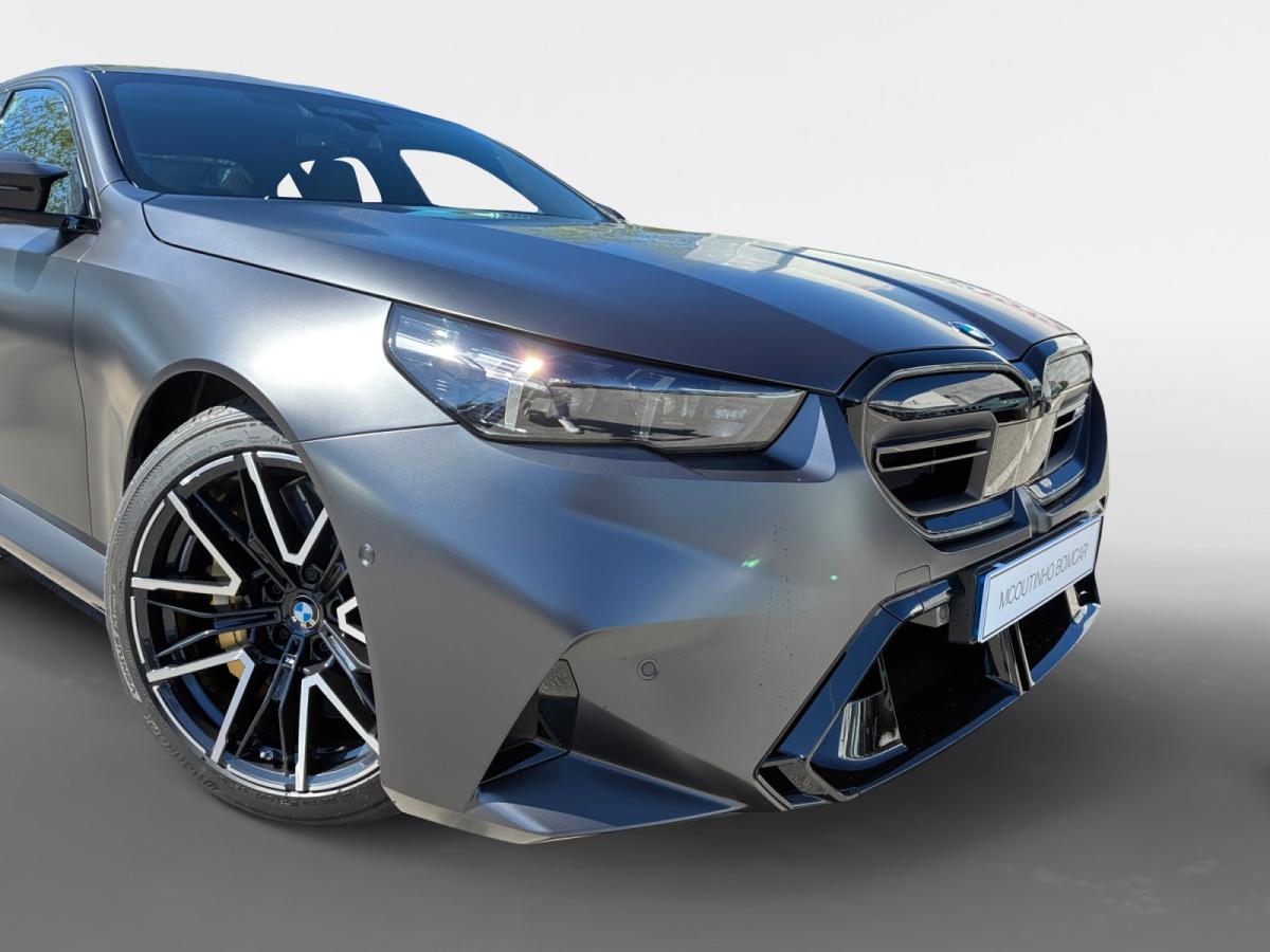 bmw-serie-5-2026-hibrido-a-gasolina-4395cc