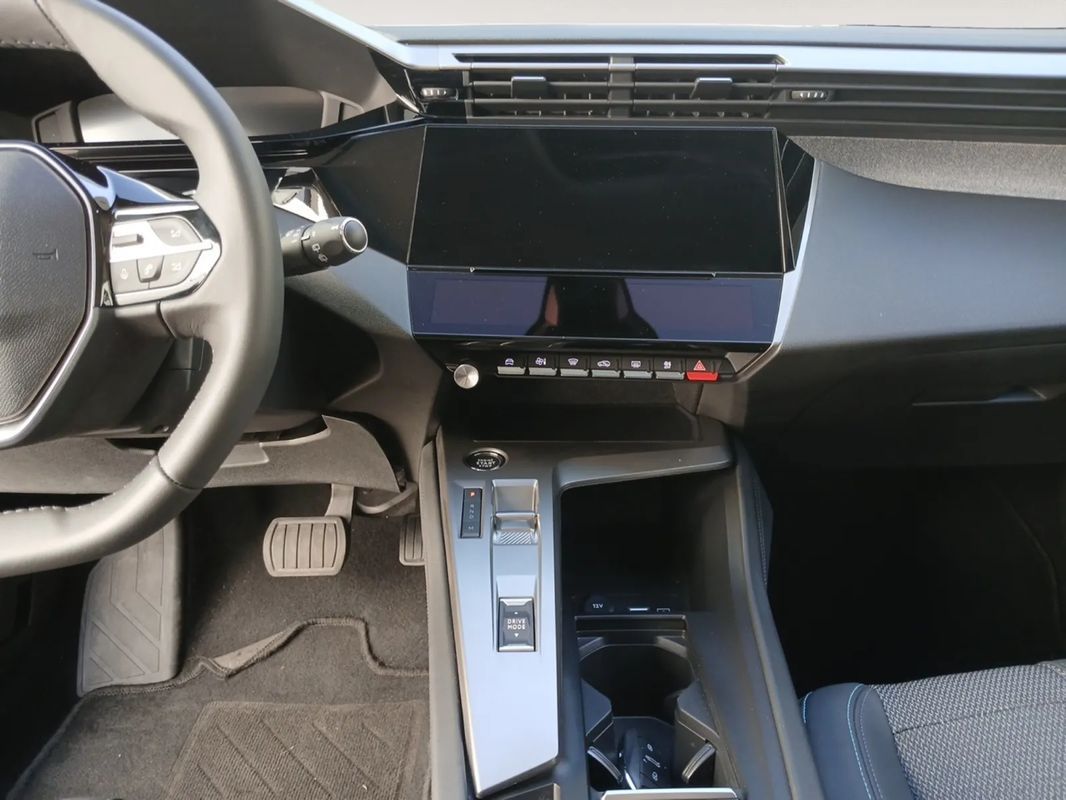 peugeot-308-sw-2024-diesel-1499cc