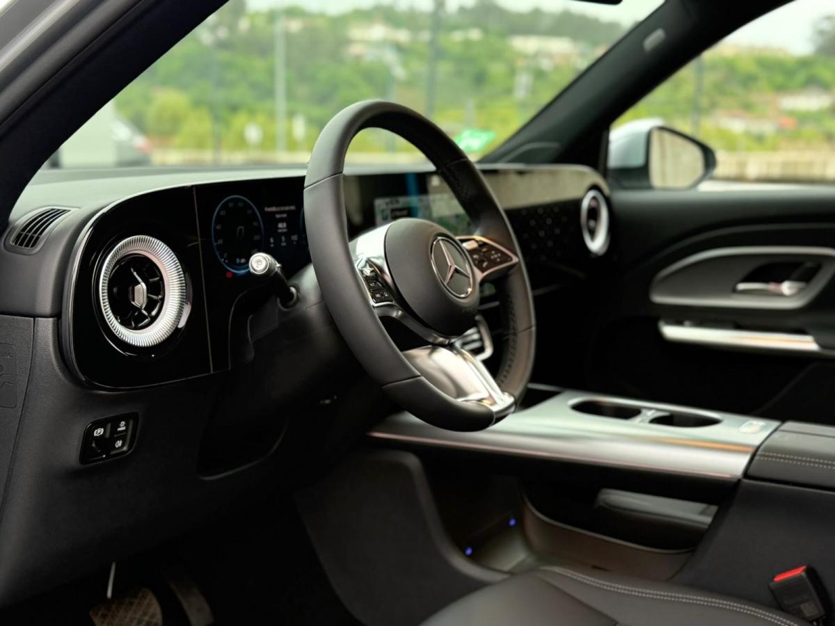 mercedes-benz-glb-2026-eletrico-500cc