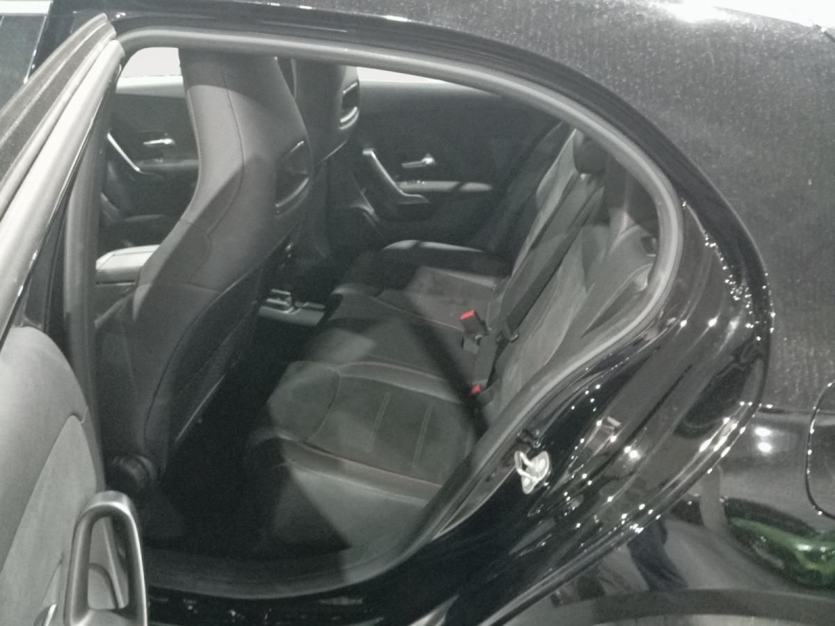 mercedes-benz-classe-a-2024-gasolina-1332cc