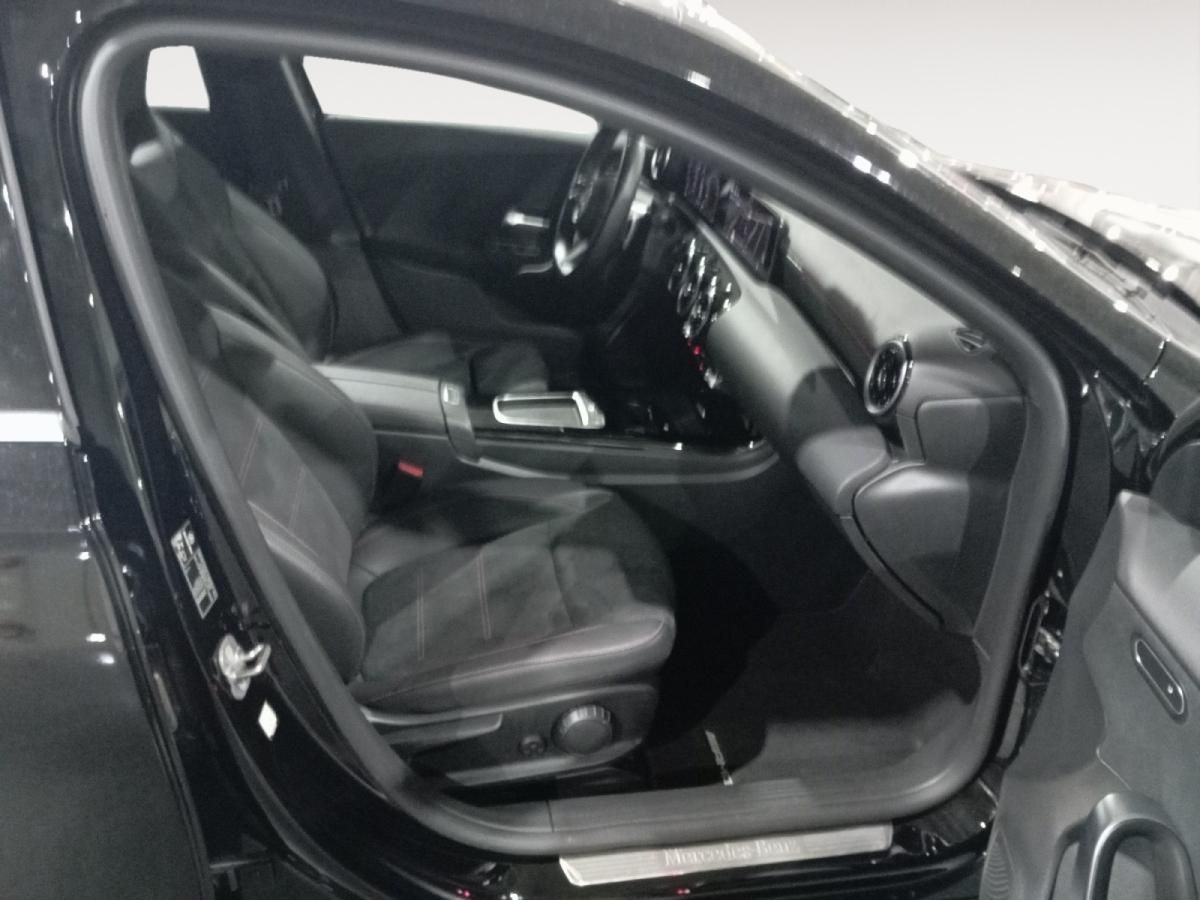 mercedes-benz-classe-a-2024-gasolina-1332cc