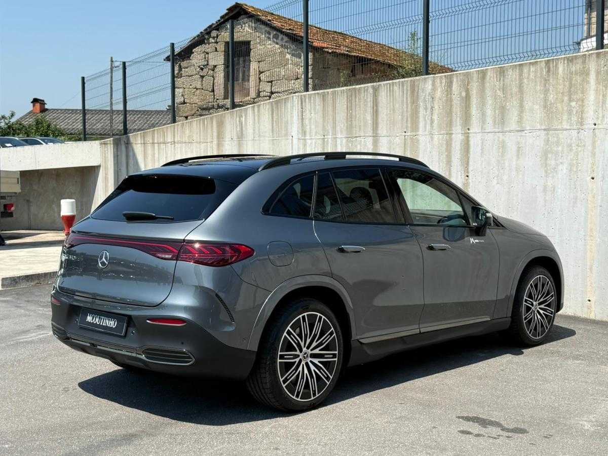 mercedes-benz-eqe-2026-eletrico-500cc