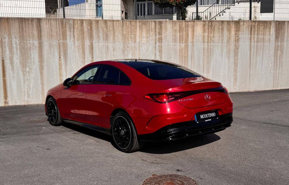 mercedes-benz-cla-2026-eletrico-500cc
