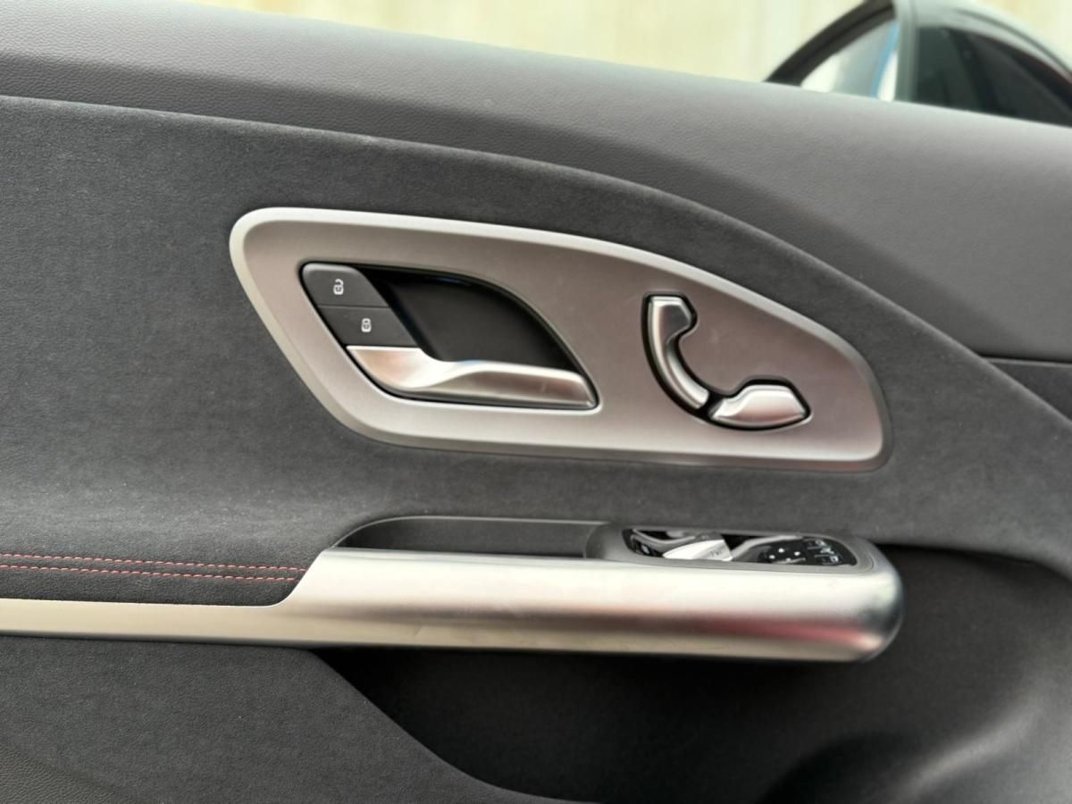 mercedes-benz-cla-2026-eletrico-500cc