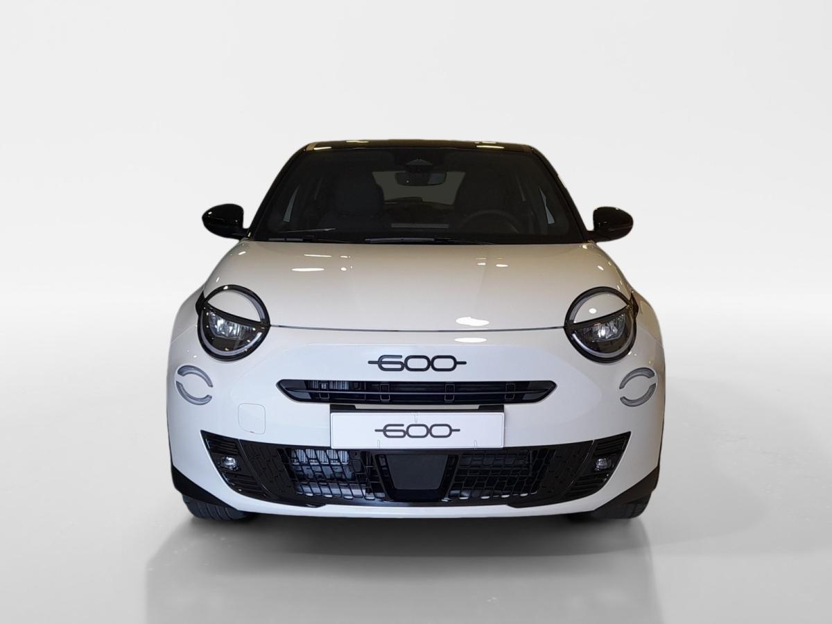 fiat-600-2026-gasolina-1199cc