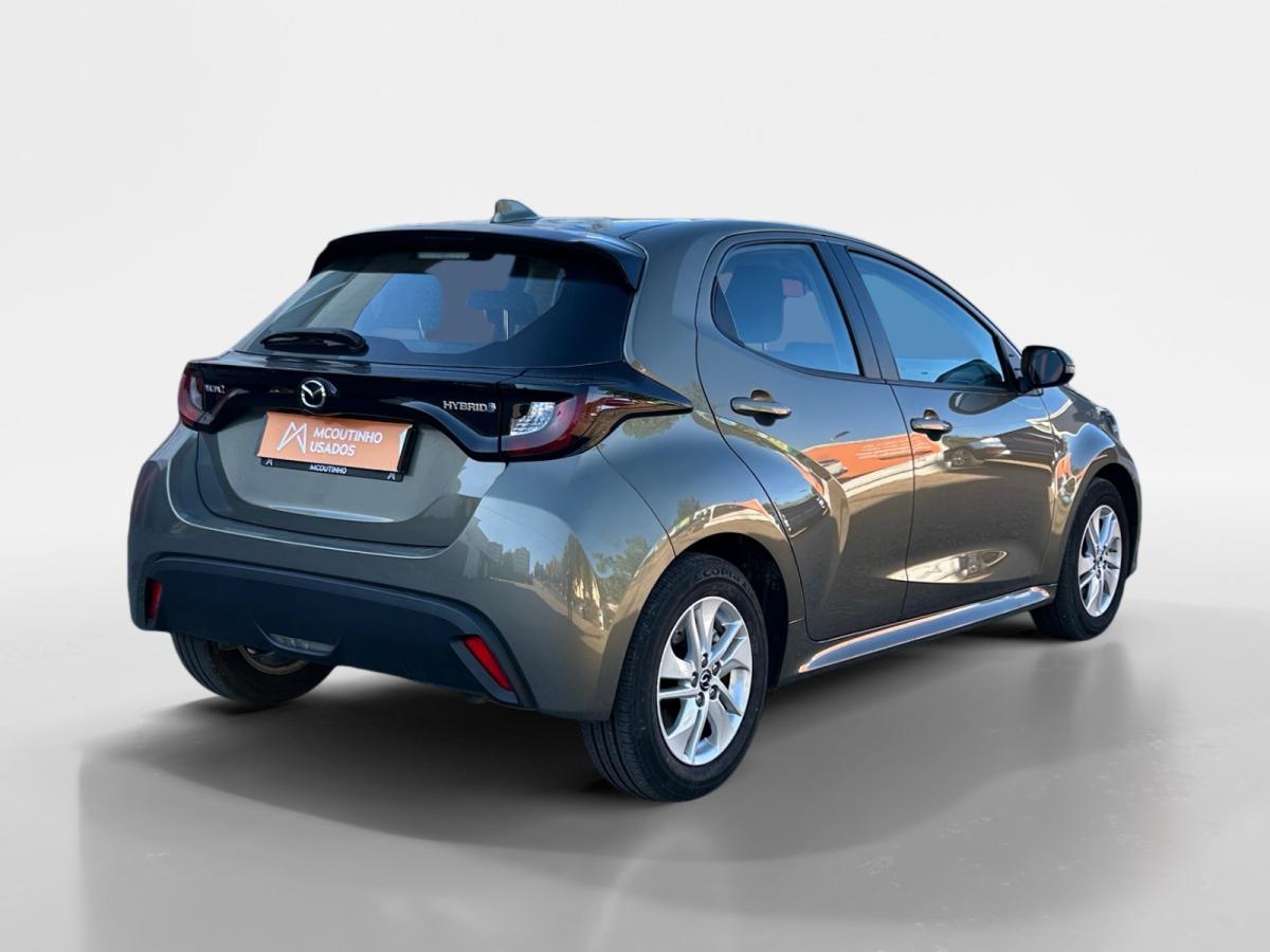 mazda-2-2024-hibrido-a-gasolina-1490cc