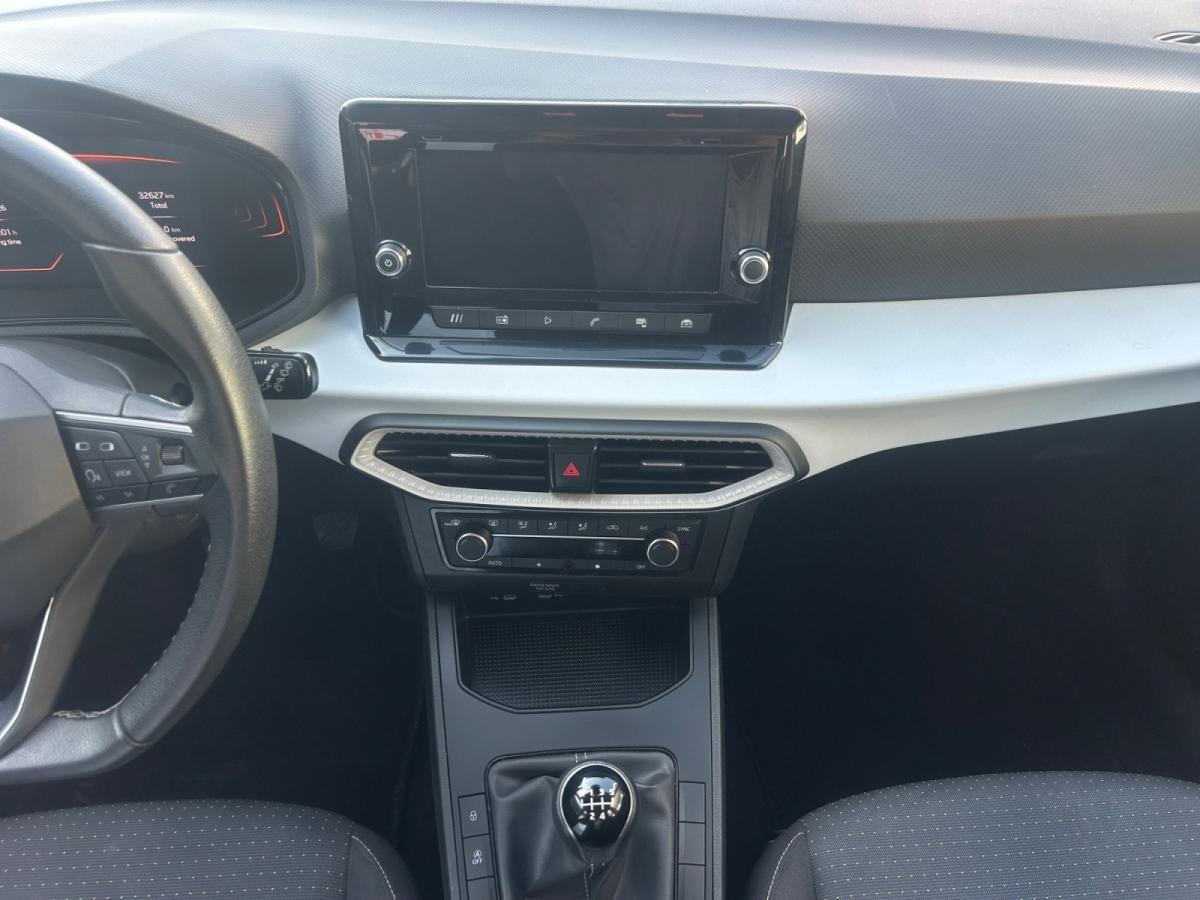seat-ibiza-2024-gasolina-999cc