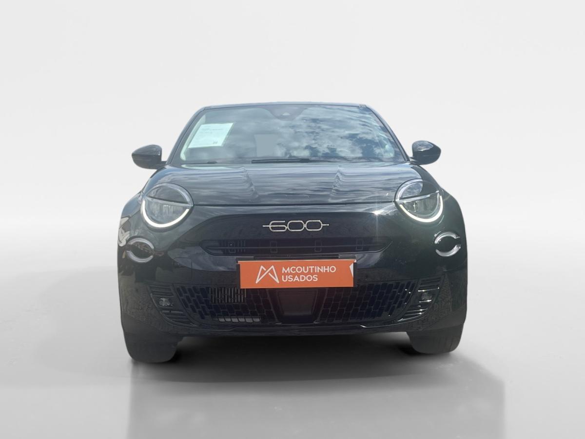 fiat-600-2024-gasolina-1199cc