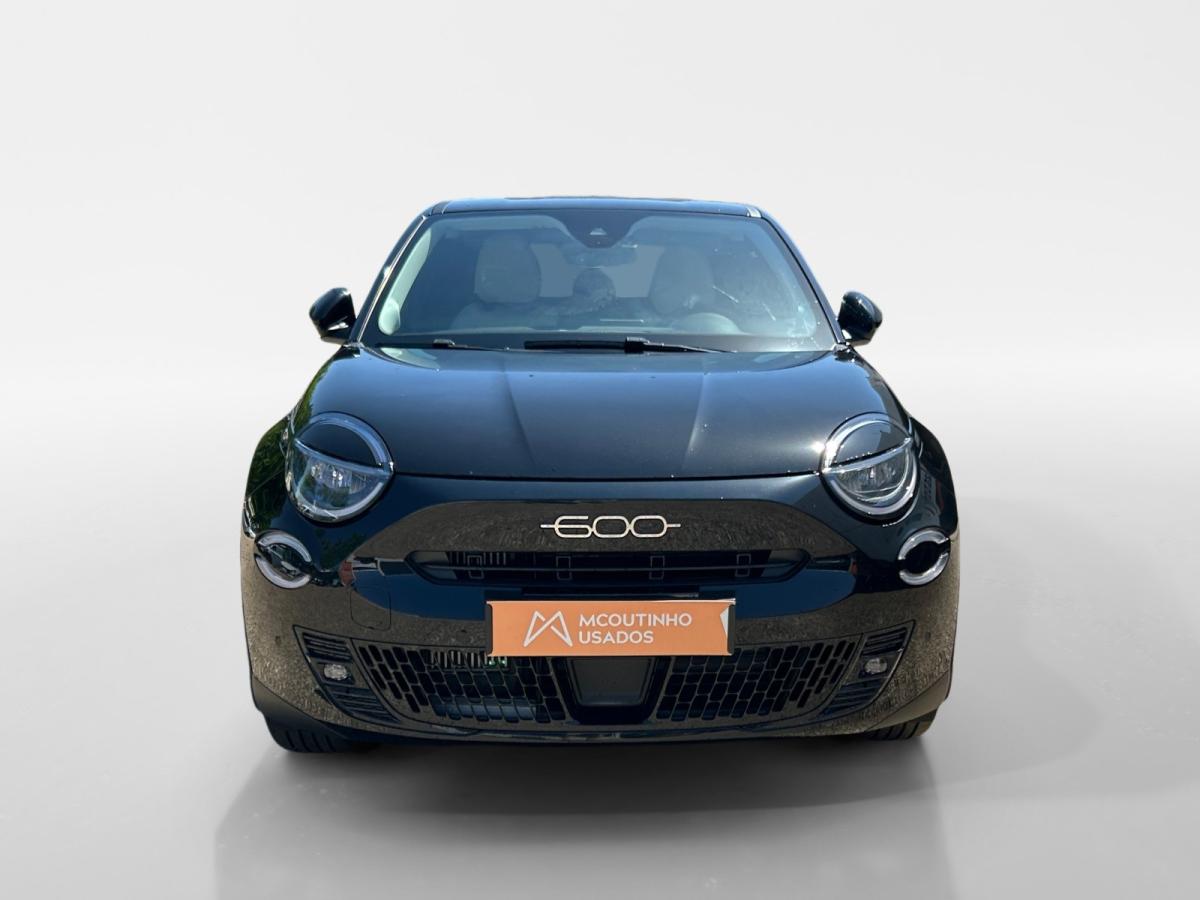 fiat-600-2024-gasolina-1199cc
