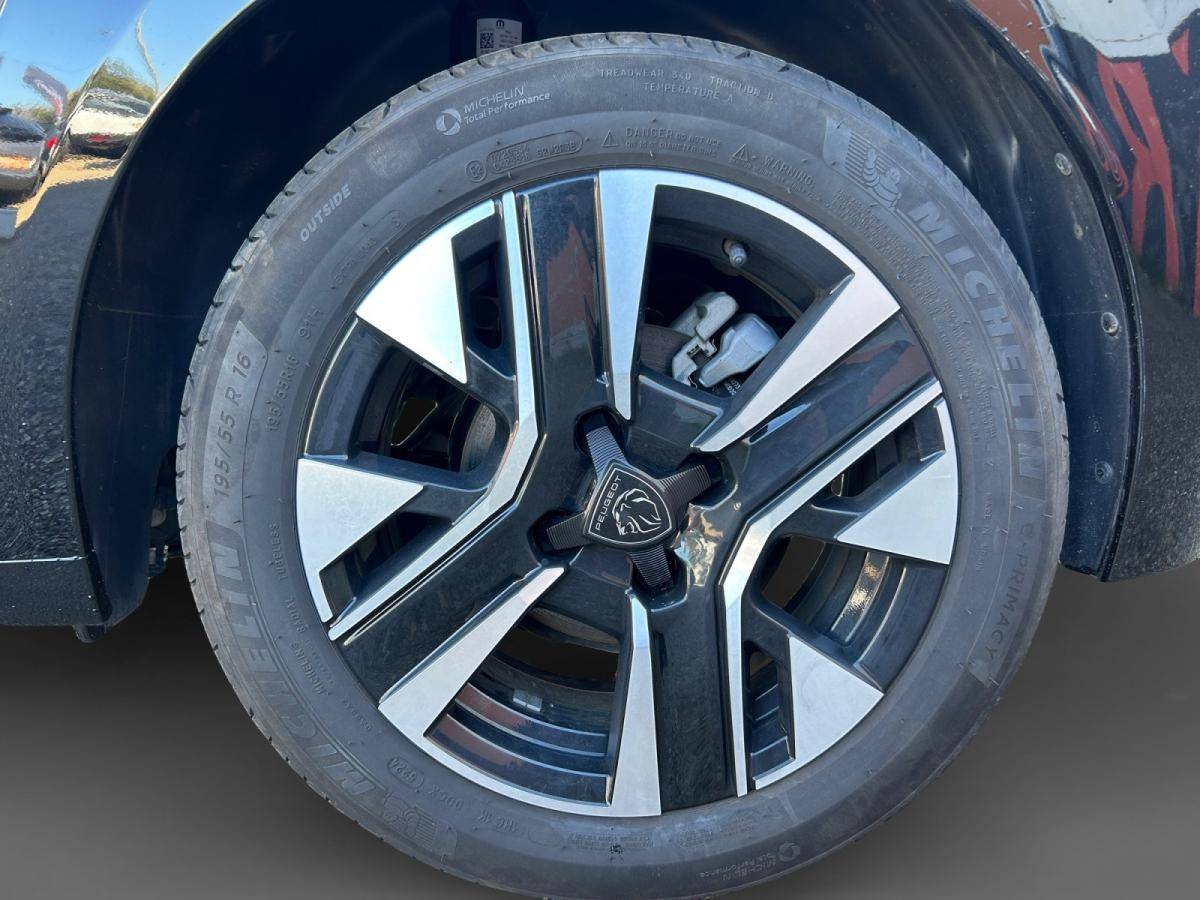 peugeot-208-2025-hibrido-a-gasolina-1199cc