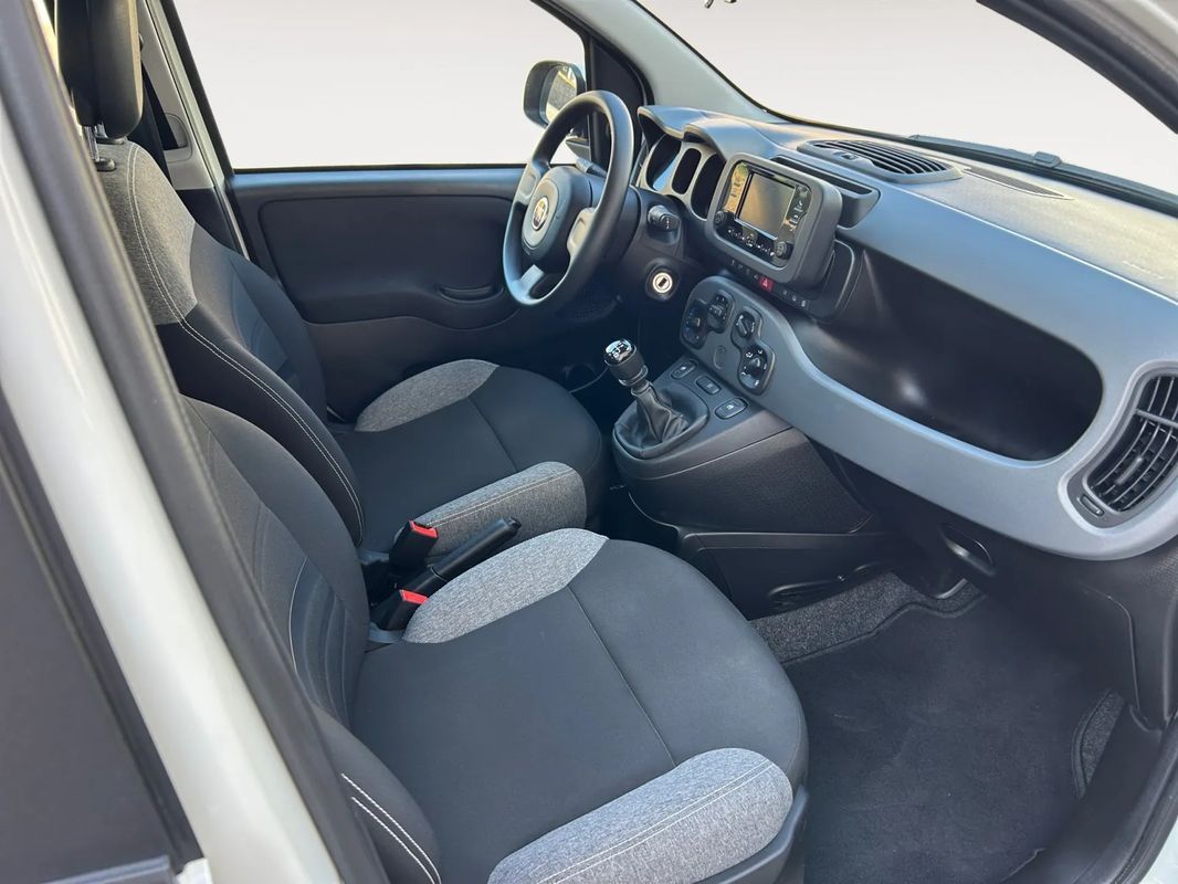 fiat-panda-2023-gasolina-999cc