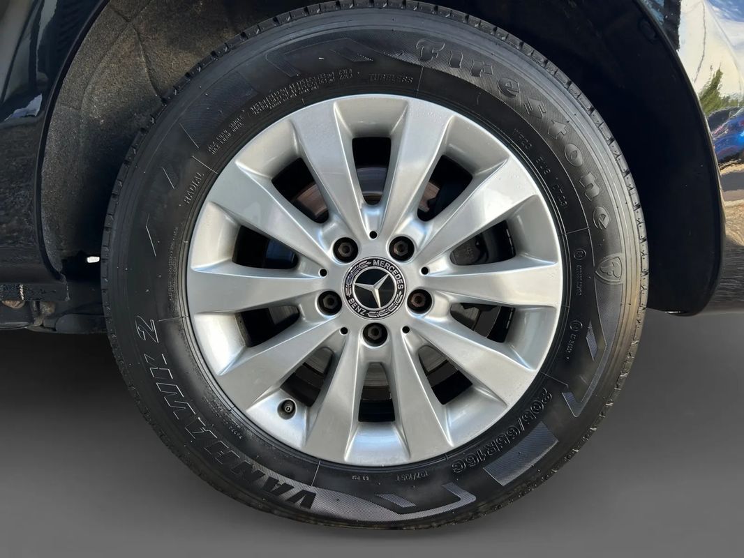 mercedes-benz-vito-2019-diesel-1950cc