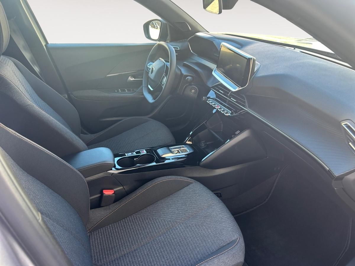 peugeot-2008-2025-eletrico-0cc