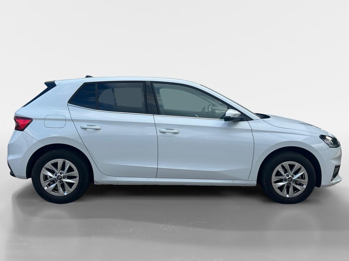 skoda-fabia-2025-gasolina-999cc