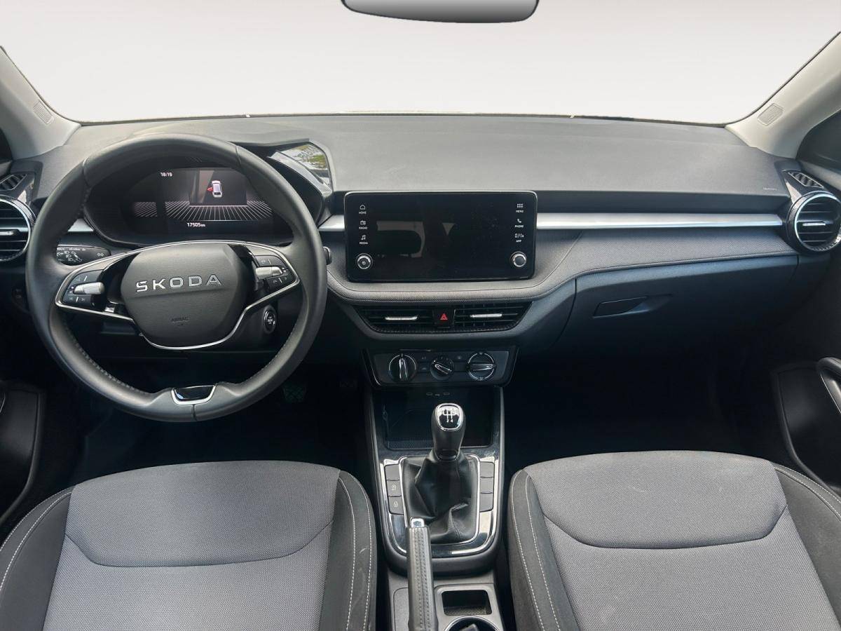 skoda-fabia-2025-gasolina-999cc