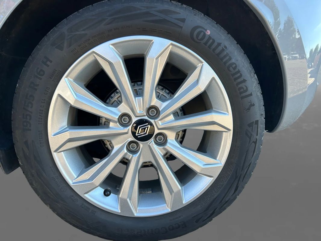 renault-clio-2024-gpl-999cc
