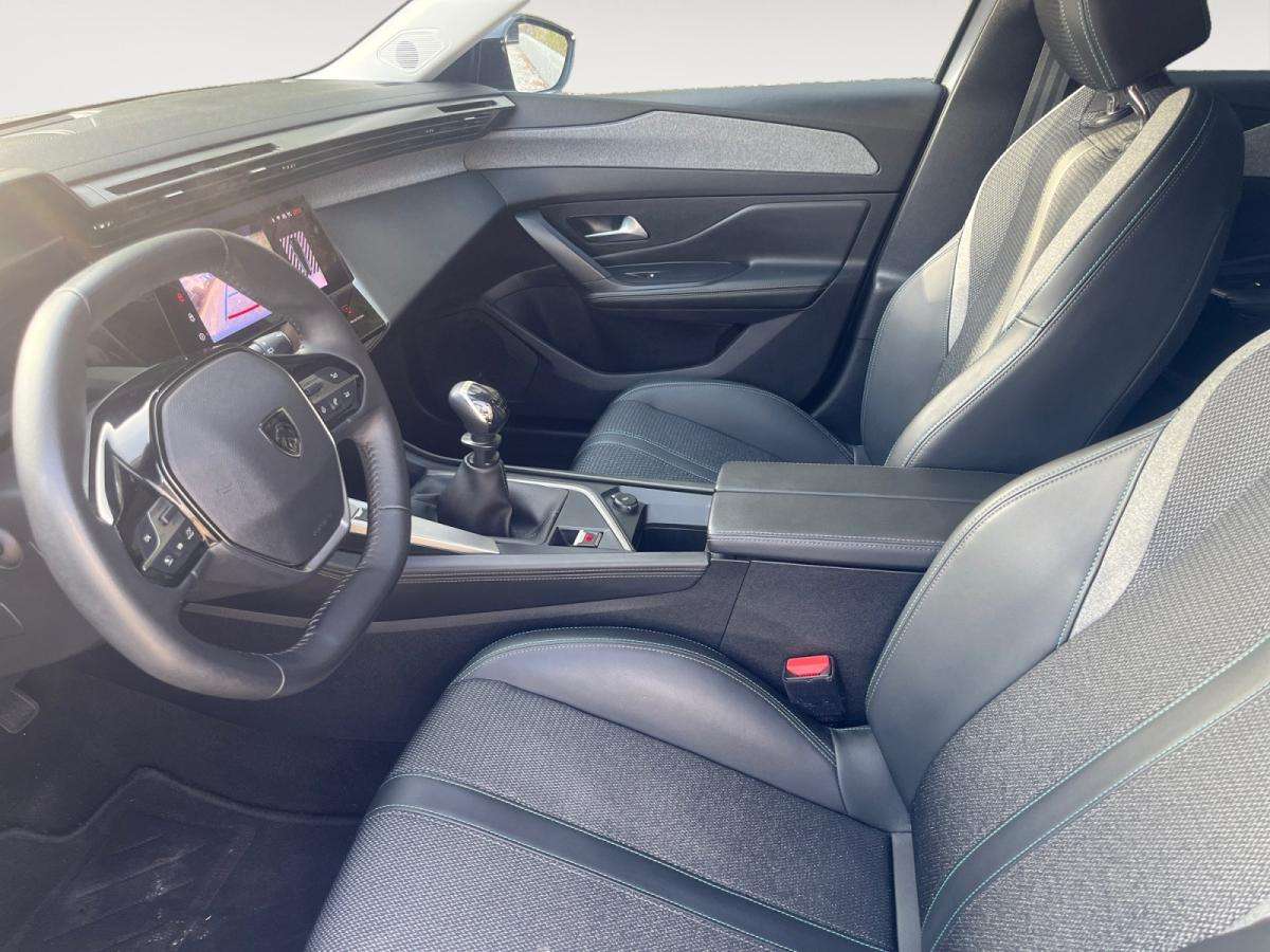 peugeot-308-sw-2023-gasolina-1199cc