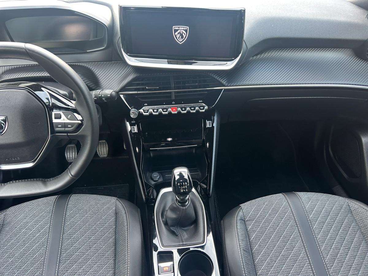 peugeot-2008-2025-gasolina-1199cc