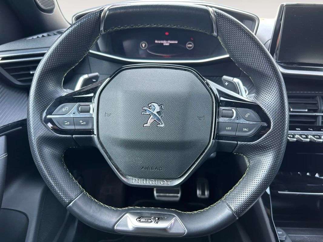 peugeot-2008-2023-diesel-1499cc