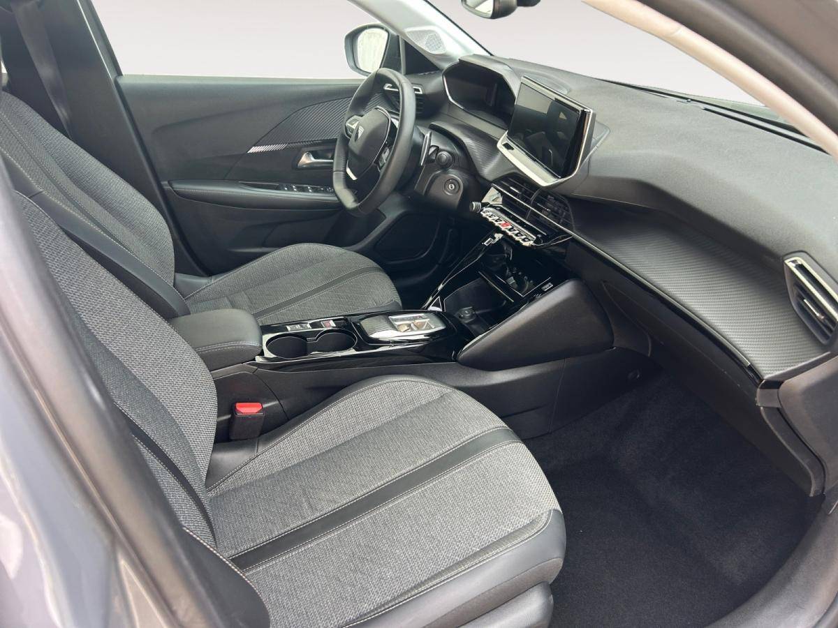 peugeot-208-2025-gasolina-1199cc