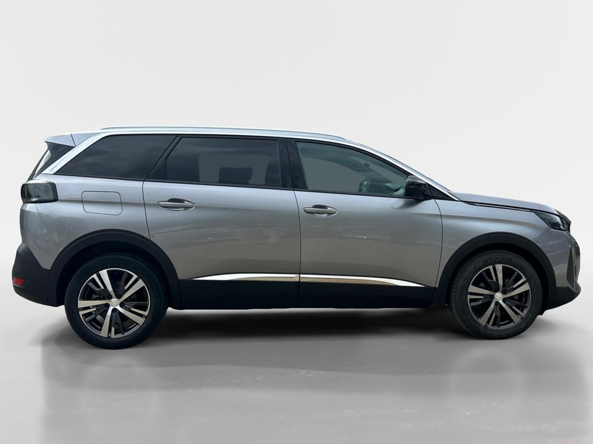 peugeot-5008-2024-gasolina-1199cc