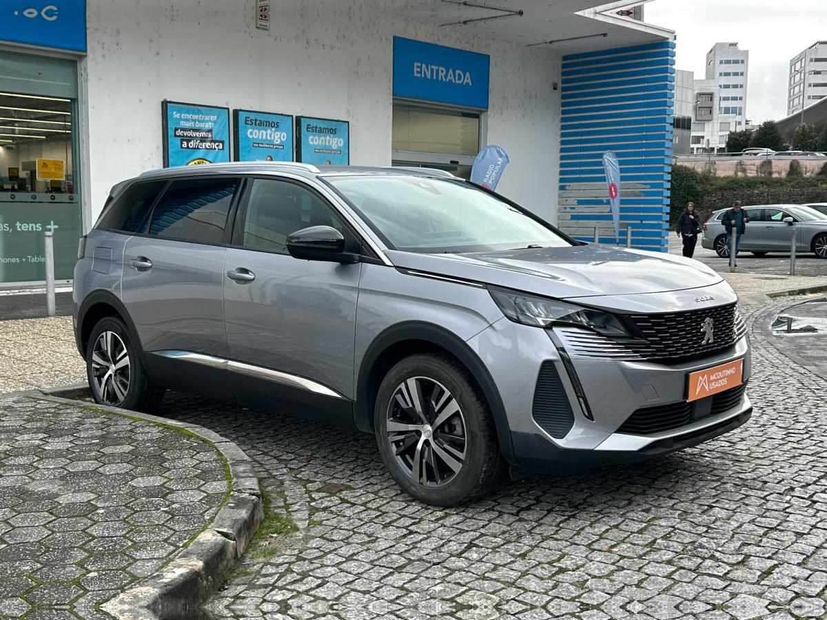 peugeot-5008-2024-gasolina-1199cc