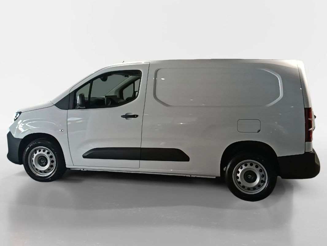 citroen-berlingo-2025-diesel-1499cc