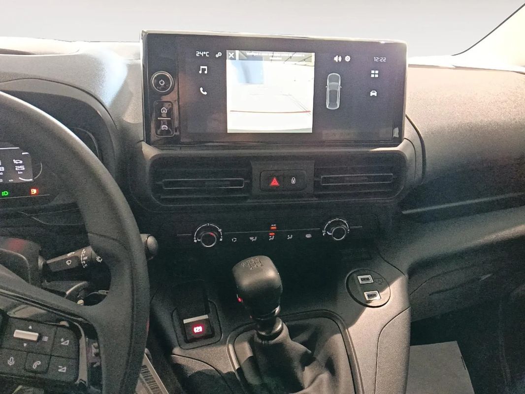 citroen-berlingo-2025-diesel-1499cc