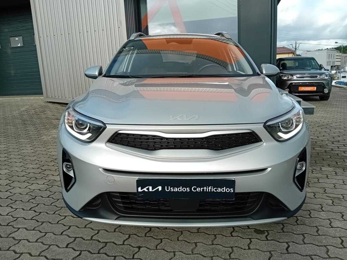 kia-stonic-2025-gasolina-1197cc